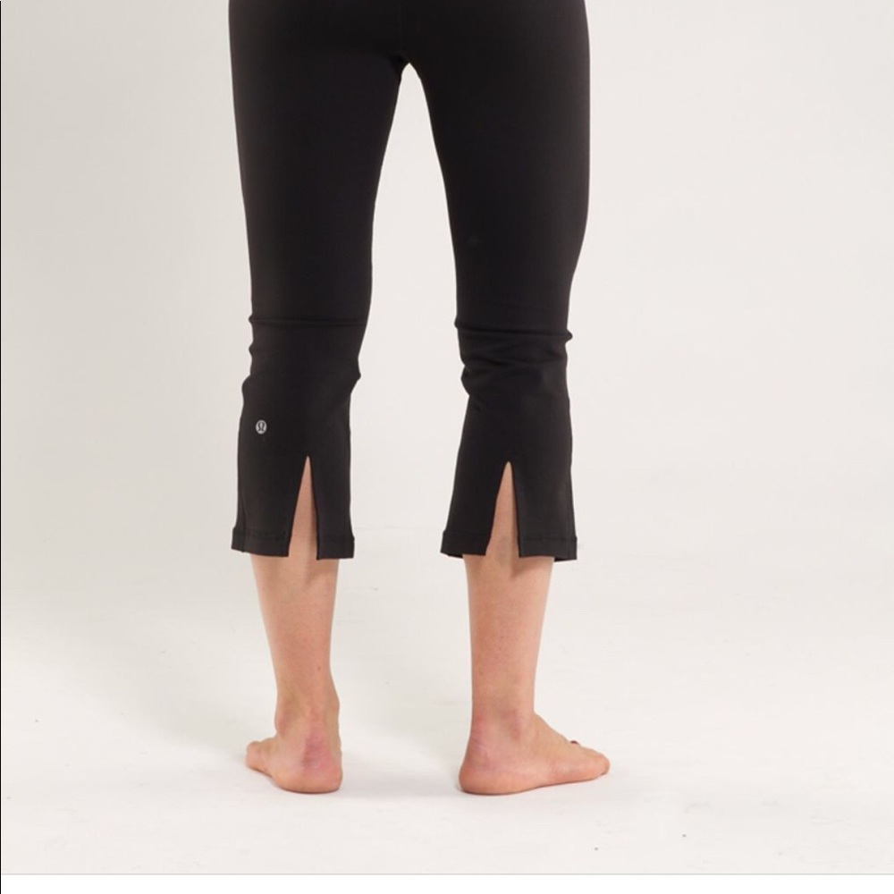 Lululemon Tadasana Slit Crop